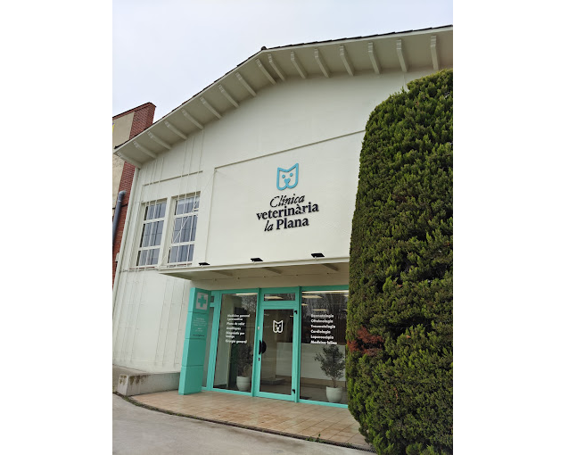 Clínica Veterinària La Plana (Tona)