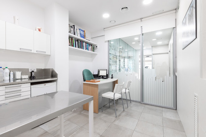 Clínica Veterinària Montau (Gavà)