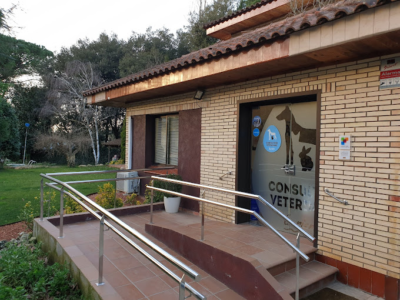 Consultori Veterinari La Riera (Vallromanes)
