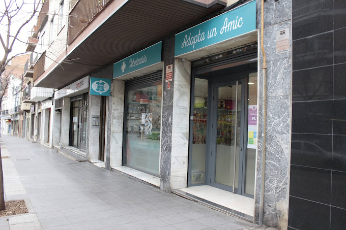 Veterinaris Adopta Un Amic (Mollet del Vallès)