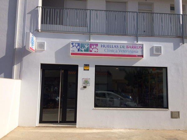 Clínica Veterinaria Huellas De Barros (Villafranca de los Barros)