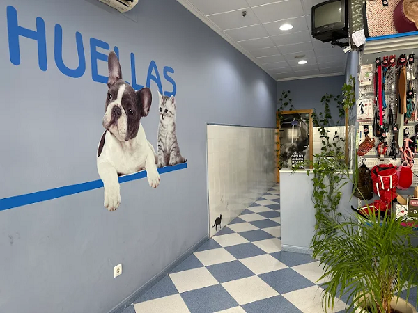 Clínica Veterinaria Huellas (Villanueva de la Serena)