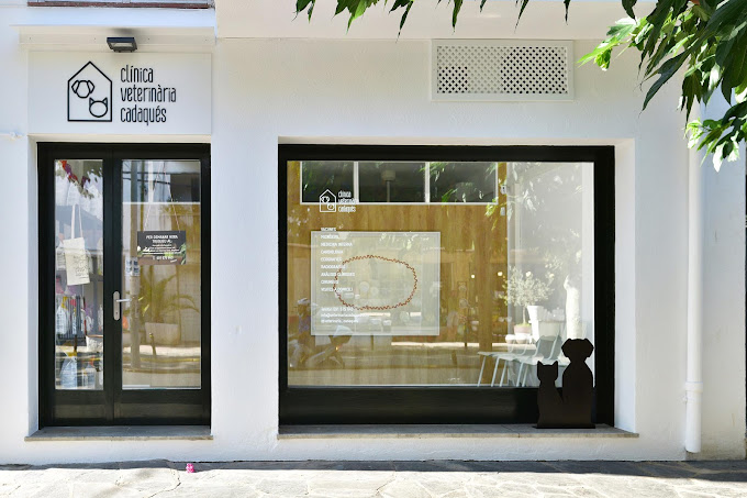 Clínica Veterinària Cadaqués (Cadaqués)