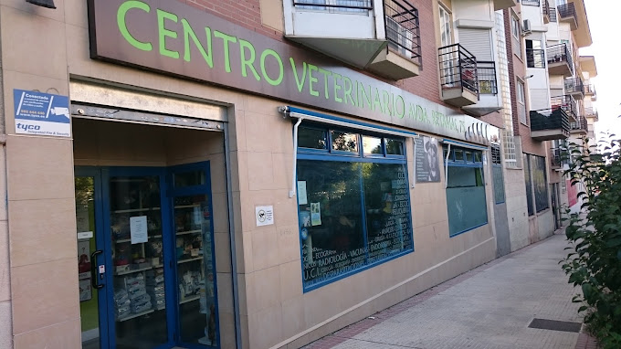 Centro Veterinario Retamas 75 (Alcorcón)