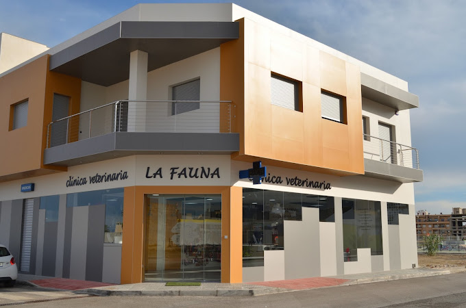 Clínica Veterinaria La Fauna (Cox)
