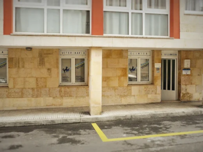 Clínica Veterinaria José Villanueva (Llanes)
