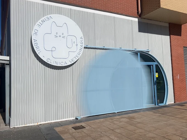 Clínica Veterinaria 20 De Abril (Burgos)