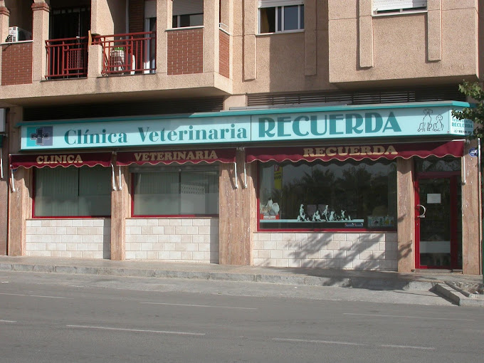 Clínica Veterinaria Recuerda (Granada)
