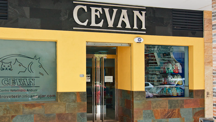 Centro Veterinario Andújar - CEVAN (Andújar)