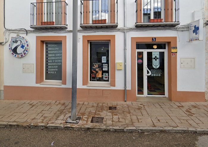 Clínica Veterinaria Sevilla (Torreperogil)