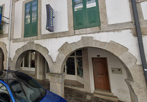 Comercial Veterinaria Mundizoo (Portomarín)