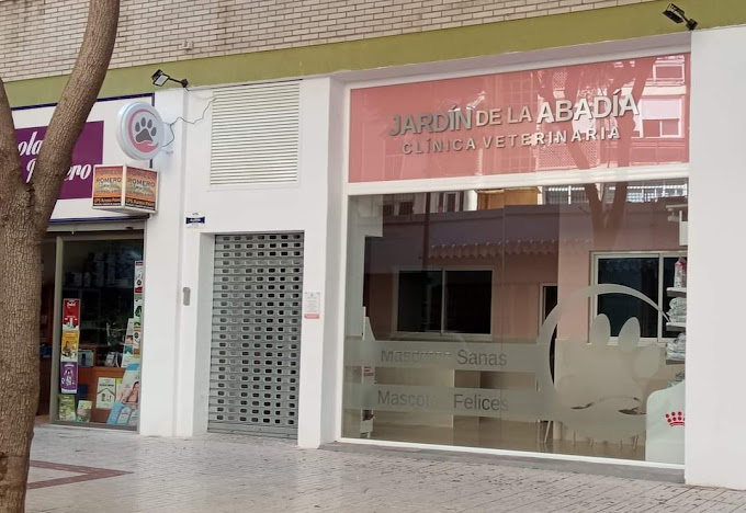 Clínica Veterinaria Jardín de la Abadía (Málaga)