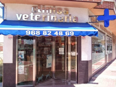 Clínica Veterinaria Monteazahar (Murcia)