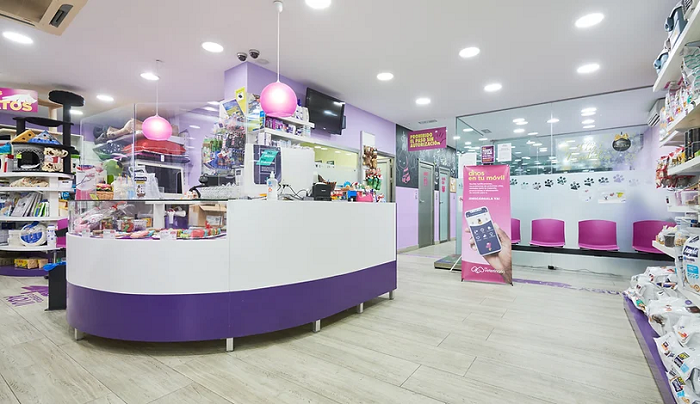 Clínica Veterinaria Dinos - Felina (Murcia)