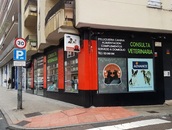 Canalejas 111 Peluquería Canina, tienda de mascotas y Veterinaria (Salamanca)