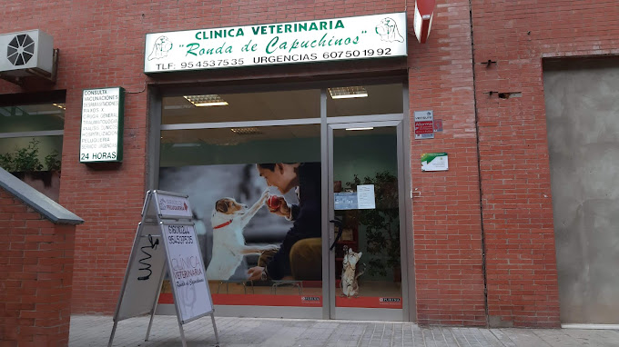 Centro Veterinario Ronda de Capuchinos (Sevilla)