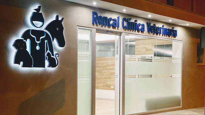 Centro Veterinario Roncal (Pilas)