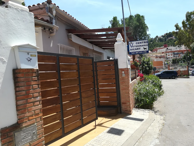 Centro Veterinario Gilet Aicart (Gilet)